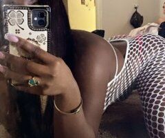 Ventura CA Incall/Outcall Female Escort — “Chocolate melts” & throat goat - Image 3