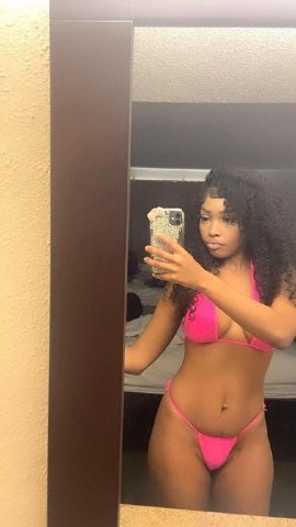 Ladybug (New Orleans) — GFE & Trucker Friendly, Petite Slim-THICK - 1