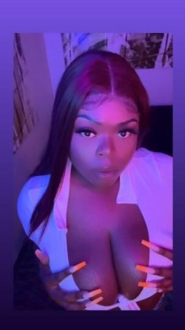 Frederick Female Escort — In-calls available, FaceTime verification 24/7 - 1