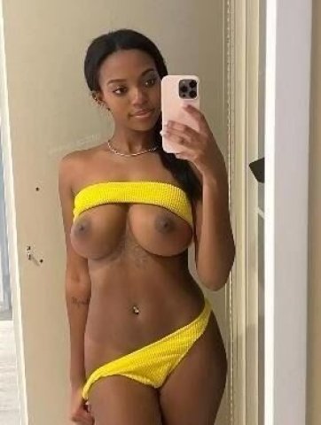 Chocolate Queen Horney Girly — 25 Year Old Long Island Independent - 1