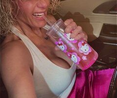 Vikktoria Sweet — Honeypot Companion Dates in Columbus - Image 2