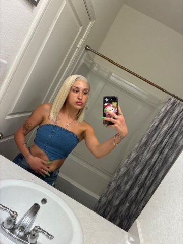 Ivy — New in San Antonio Female Escort (In-Call & Outcalls) - 1