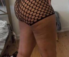 Milwaukee Petite Incall Only Female Escort - Image 2