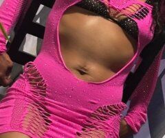 Tacoma escorts - Tacoma Female Escort — Long curly hair + premium oral sessions