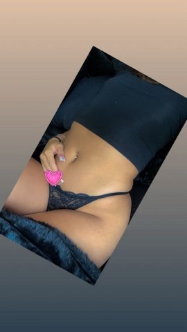 Luna, 26 — Private, Discreet Female Escort - 1