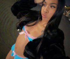 Petite & pretty outcalls with car dates (ask my menu) after midnight - Image 11