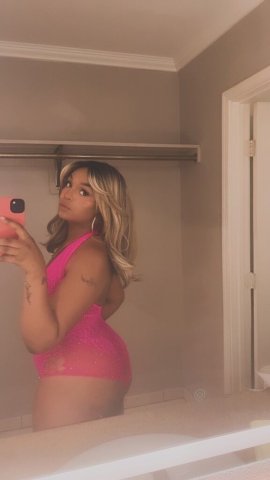 Mon'eee — Fetish-Friendly Spinner (Los Angeles) - 1