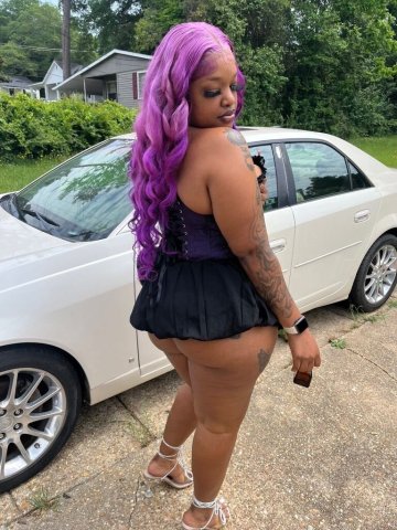 West Lansing Female Escort — rare find - 1