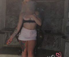 Wet Blonde Ready to Play - Image 6