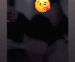 Valeria  (26) — Thick, Sexxy Latina Escort - Image 2