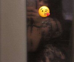 Valeria  (26) — Thick, Sexxy Latina Escort - Image 4