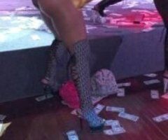 Mendocino Female Escort — In/Outcall, 34DD, Fetish-Friendly & 2-Girl Show - Image 2