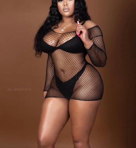 Denver Party Girl — Black & Filipina Curvy Female Escort (Incall/Outcall) - 1