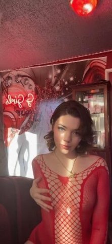 Salem, Oregon Outcall Female Escort — Two Girl Special (Ask) - 1