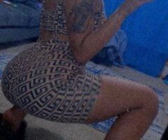 Kansas City Female Escort — say hi and keep it respectful - Image 2