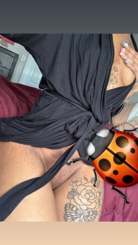 Richmond, VA Female Escort — in-person & video show options - 1