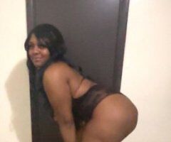 Milwaukee escorts - Milwaukee Female Escort — private dances, live shows & outcalls