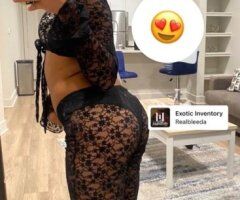 Waco TX Daddy-themed Petite Lightskin Escort - Image 2