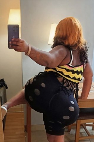 Oklahoma City Female Escort — BB&B Erotica Sessions - 1