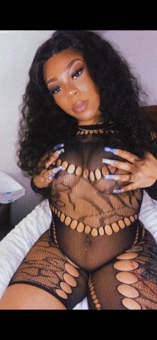 Southern Maryland Female Escort — selfies, OnlyFans, and video check-ins - 1
