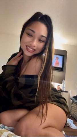 Petite Asian Escort in Santa Barbara — Throat Goddess & Cream Queen - 1