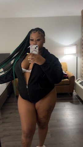 Macon GA Throatgoat Visits — BBW Youngtenda, 5'6 Thick & Tatted - 1