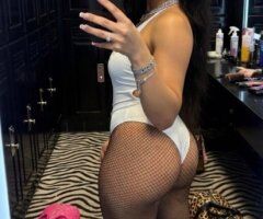 Breahaking Vixen Sweet & Fun Lid Featured — Reno Female Escort - Image 4