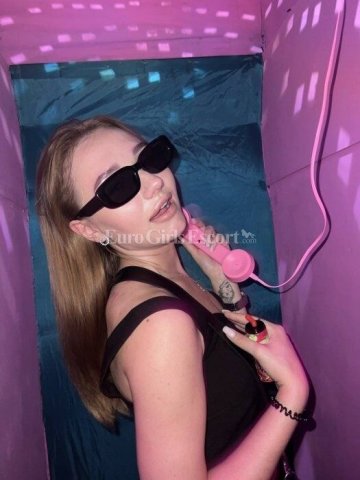 Leila, 23, Female Escort — Incall or outcall (worldwide travel) - 1