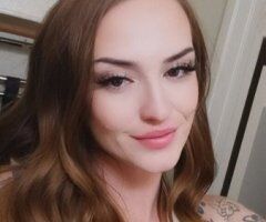 Cute brown-eyed escort (27) in Bakersfield, CA — mobile - Image 5