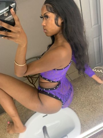 Long Beach CA Outcall & Cardate Special — Private, Respectful Dating Style - 1