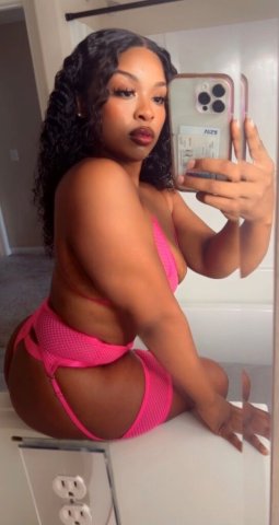 Fort Collins CO Female Escort — discreet kinky doll - 1