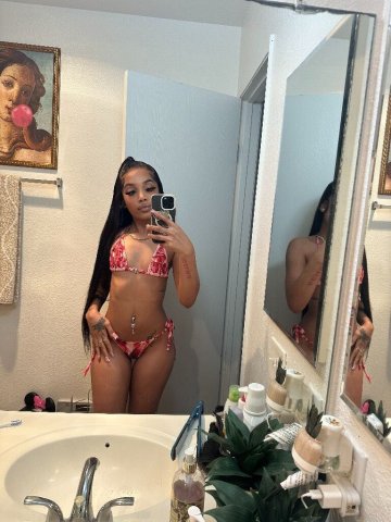 Chyna — Mature Female Escort in San Diego (21) - 1