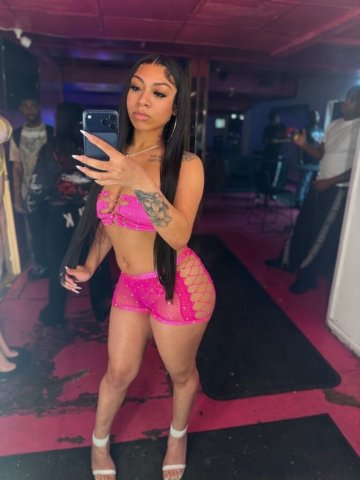Baton Rouge Female Escort — Cremampie, GFE, and Outcalls/Incalls - 1