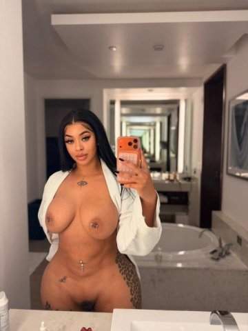 College Station Mature Female Escort — Incall/Outcall, Car Dates & Nuru Massage - 1
