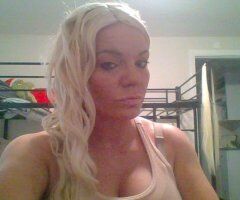 Kansas City Boot-Style Vibe Escort - Image 5