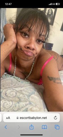 Queens Female Escort — hour/half-hour appointments with FaceTime or WhatsApp verification - 1