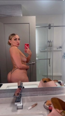 Boston Fantasy Woman (Katalina) — FaceTime Verification - 1