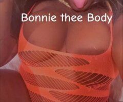 Fayetteville escorts - Thick, Natural Body Girl — Fayetteville Female Escort