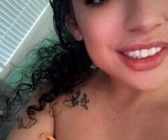 Lexi by appointment — 5' tall escort with soft curly hair - Image 3