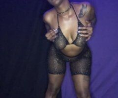 Detroit escorts - Detroit Facetime Show — 15-Min Woman’s Touch (Kake)