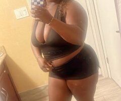 Dallas escorts - Dallas QV Specials Female Escort — Throat Goat, Unrushed Session