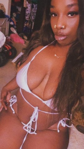 North Bay BBW BBF & Deep Throat Outcall Special - 1