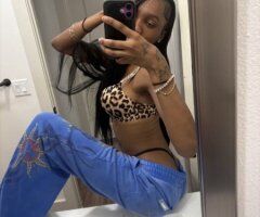 Austin, TX Slim Sexy Female Escort — In-Call & Outcall Options - Image 3