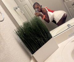 Austin, TX Slim Sexy Female Escort — In-Call & Outcall Options - Image 5