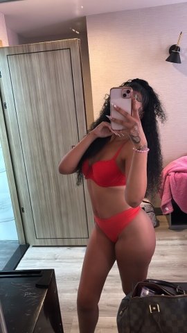 Honey — Bakersfield Female Escort (Outcall Only) - 1