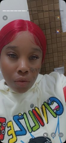 Green-Eyed Mami (36) — Curvy Female Escort in Palmdale/Lancaster, CA - 1