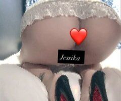 Nuru Massage with Aroma Therapy (Latina escort) - Image 8