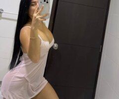 Maui escorts - Elegant Latina Female Escort in Maui, HI — Classy, Affectionate Vibe