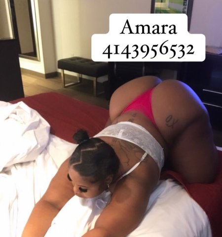 Milwaukee WI Escort — Curvy, Thick & Cash Only - 1