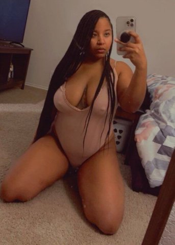 Warwick BBW Female Escort — Outcalls, Incalls & Cardate (Deposit Required) - 1